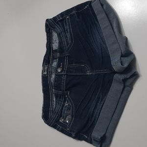 Soundgirl shorts Sz 9